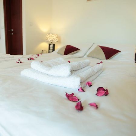 Obrenovac  Hostel Royal חדר תמונה