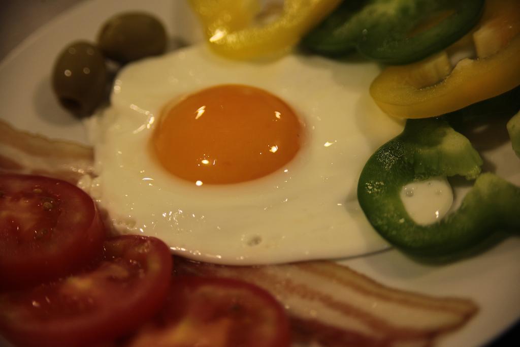 Obrenovac  Hostel Royal מראה חיצוני תמונה
